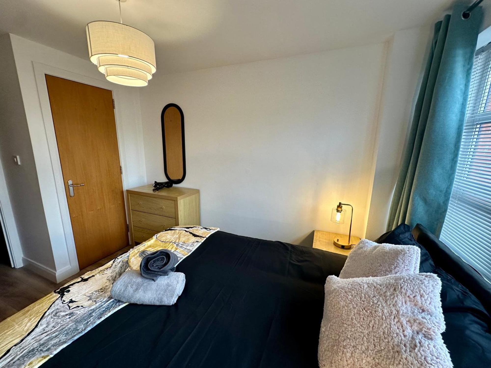 2Br City Side Apartment Belfast Exterior foto